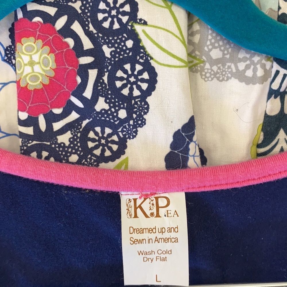 KPea multicolor, multi shape dress youth Size L - Picture 4 of 6